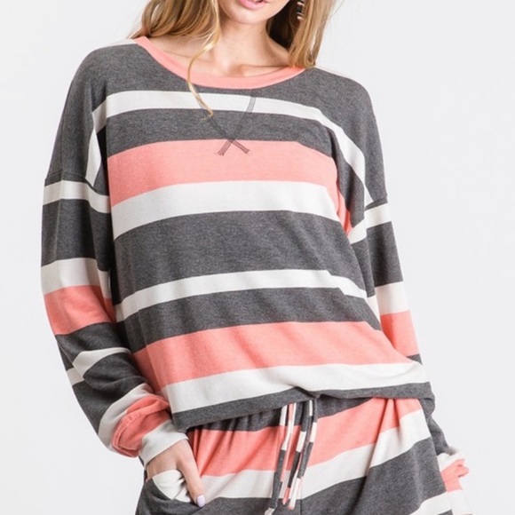 🌪THE 2-PIECE ULTIMATE LOUNGE SET! - Picture 2 of 7